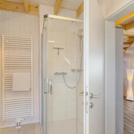 Semesterbostad Schwalbennest Olpenitz