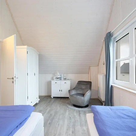 Semesterbostad Schwalbennest *