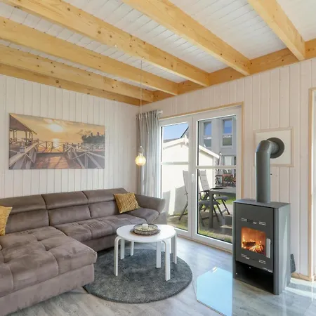 Semesterbostad Schwalbennest Olpenitz